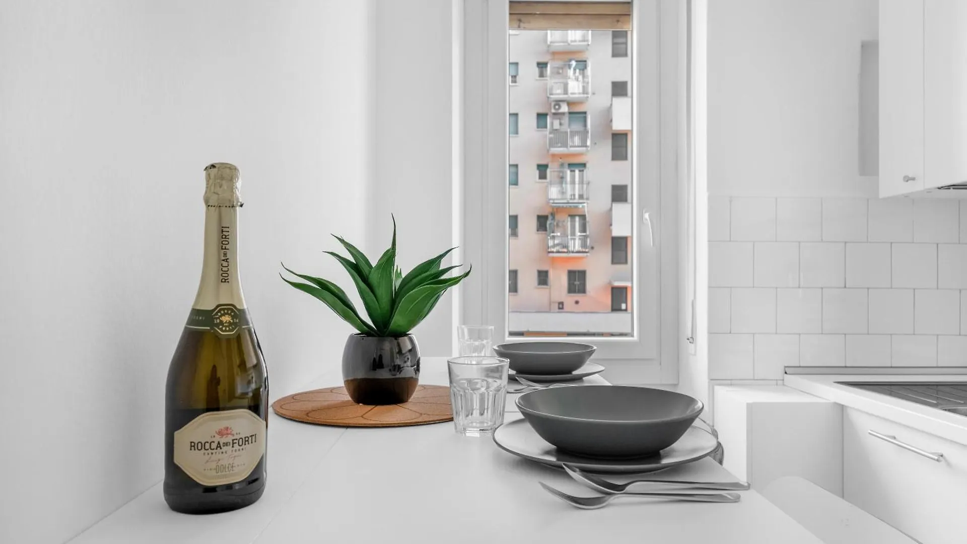 Vald10 -Niguarda- New Luxury Large Apartment Milan
